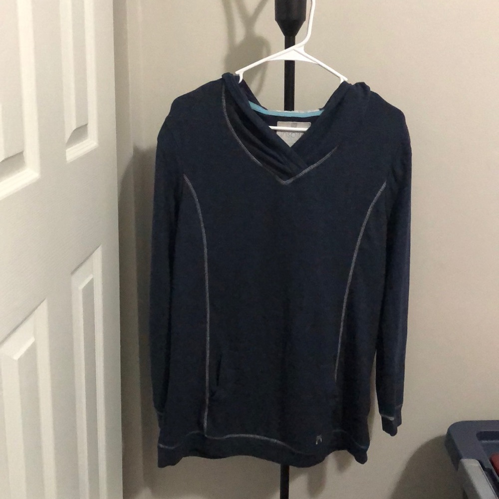 Long sleeve lounge shirt